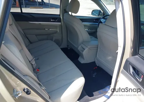 2010 Subaru Outback 2.5I Premium z USA, uszkodzony, nr VIN 4S4BRCEC3A3314479